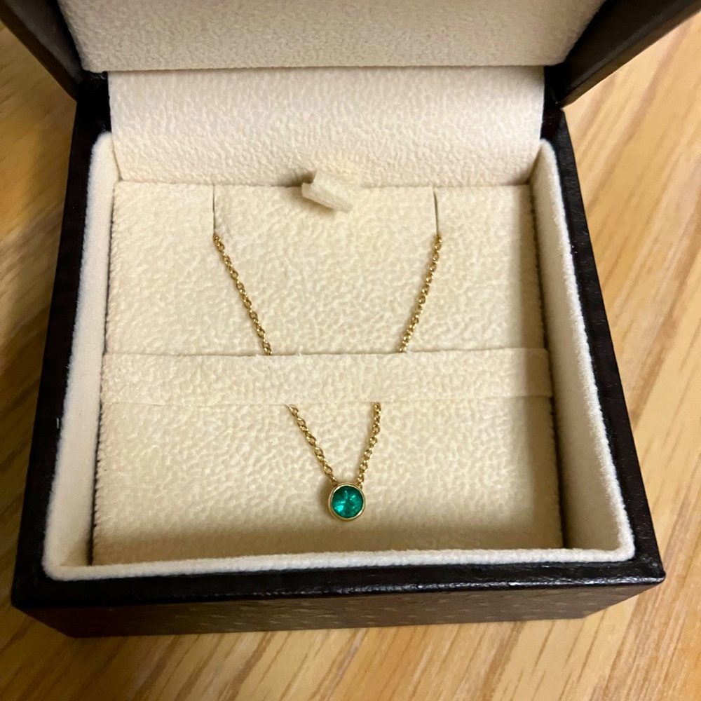 Angara Emerald Solitaire Pendant